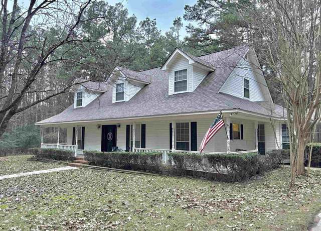Property at 180 Glover Ln, Rison, AR 71665, 3 beds, 3 baths