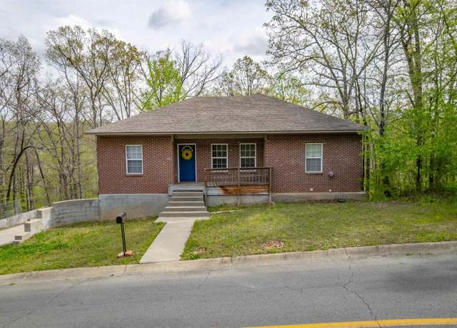 Property at 5812 Foxboro Dr, North Little Rock, AR 72118, 4 beds, 3 baths