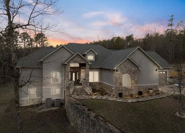 Property at 2711 Johnson Ln, Benton, AR 72019, 6 beds, 5.5 baths