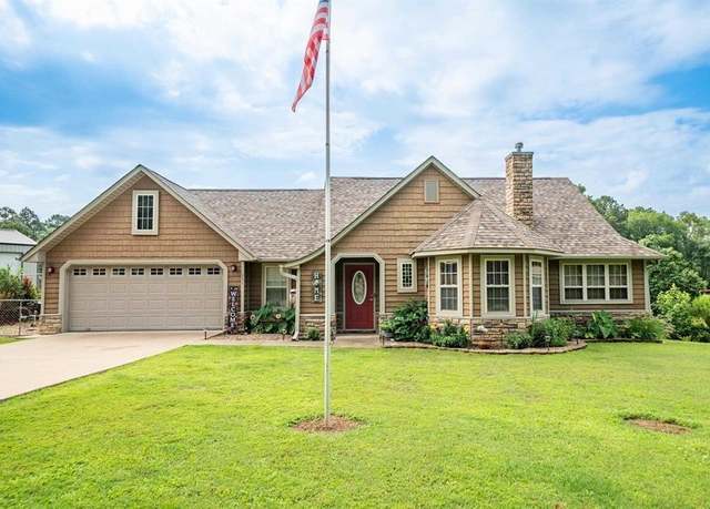 Property at 251 Humphreys Rd, Hot Springs, AR 71901, 3 beds, 2 baths