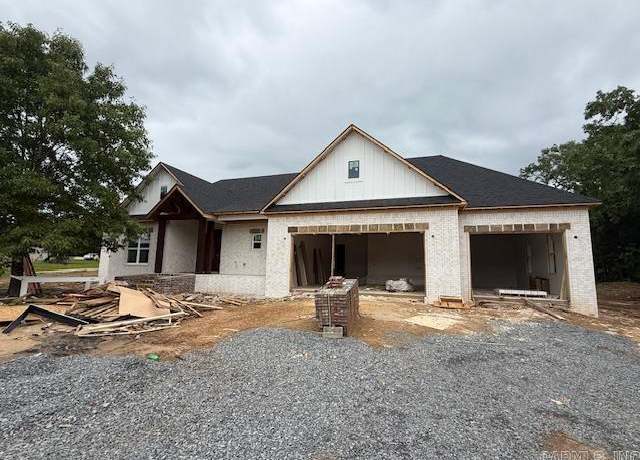 Property at 7 Ules Cv, Greenbrier, AR 72058, 4 beds, 2.5 baths