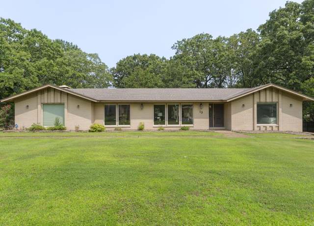 Property at 13 Heritage Park Cir, North Little Rock, AR 72116, 3 beds, 3.5 baths