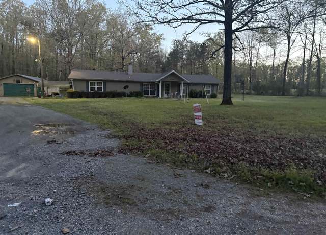 Property at 9716 Dyson Rd, Pine Bluff, AR 71603, 3 beds, 2 baths