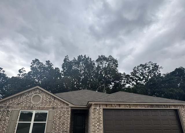 Property at 1248 Crotale St, Conway, AR 72034, 3 beds, 2 baths