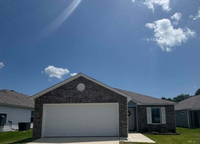 Property at 6 Bird House Way, Conway, AR 72032, 3 beds, 2 baths