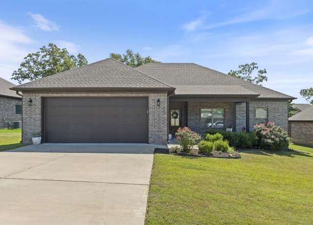 Property at 2748 Chert Cv, Sherwood, AR 72120, 3 beds, 2 baths