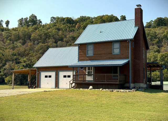 Property at 1275 Riverview Dr, Norfork, AR 72658, 5 beds, 2 baths