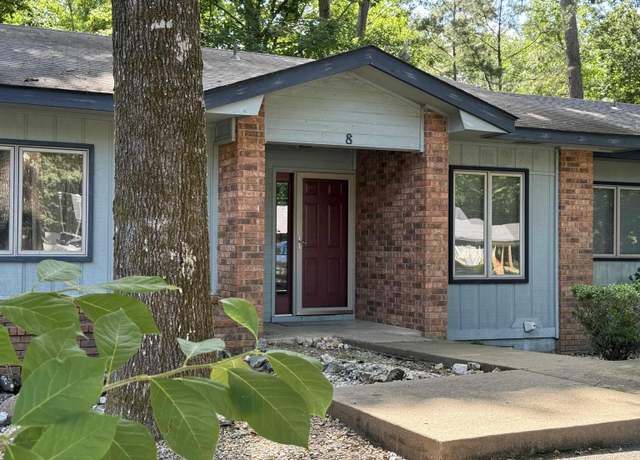Property at 8 Cortez Ln, Hot Springs Village, AR 71909, 2 beds, 2 baths
