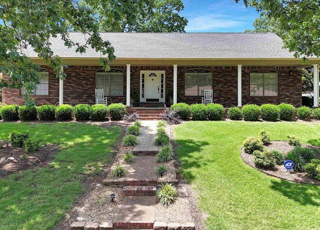 Property at 113 Deer View Cir, Hot Springs, AR 71913, 4 beds, 4 baths