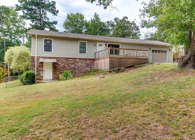 Property at 186 Vanadium Cir, Hot Springs, AR 71913, 6 beds, 3.5 baths