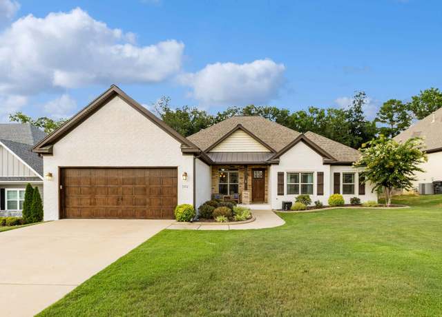 Property at 2524 Aberdeen Dr, Bryant, AR 72022, 4 beds, 2.5 baths