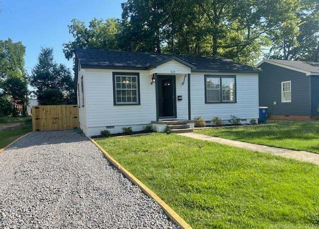 Property at 809 W 37th St, North Little Rock, AR 72118, 2 beds, 1 bath