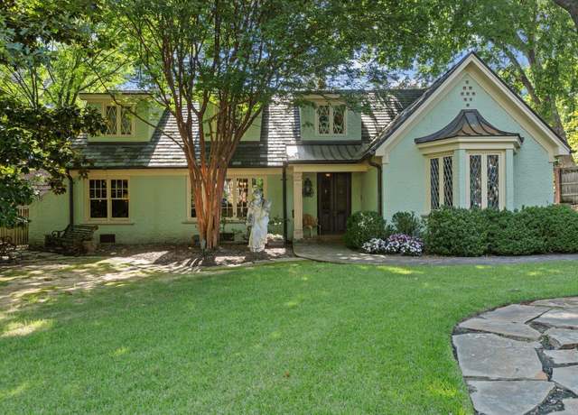 Property at 2020 N Spruce St, Little Rock, AR 72207, 5 beds, 5.5 baths