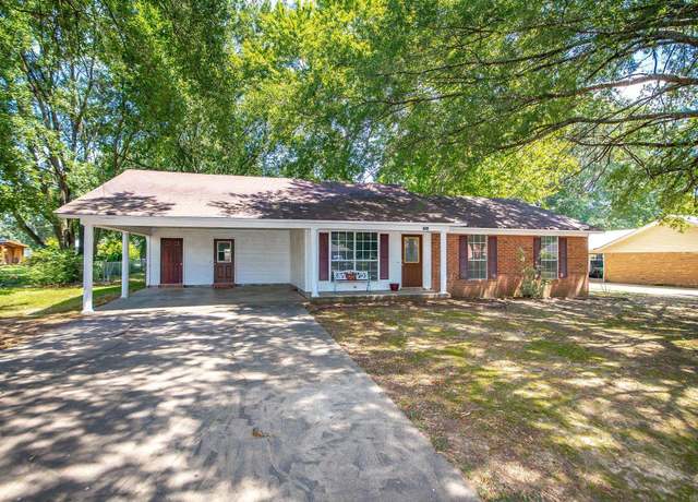 Property at 1804 Applewood Cv, Beebe, AR 72012, 3 beds, 2 baths