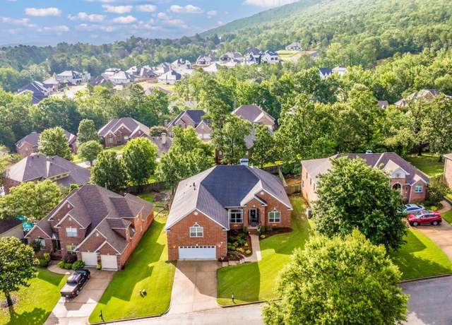 Property at 7 Chalamont Way, Little Rock, AR, 4 beds, 2.5 baths