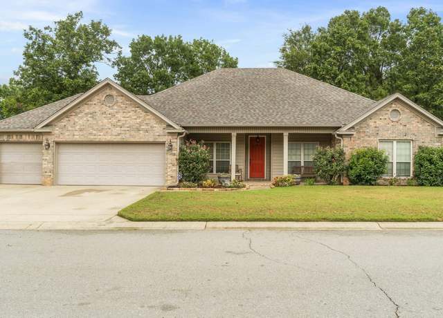 Property at 1073 Mountain Side Cv, Alexander, AR 72002, 4 beds, 2 baths