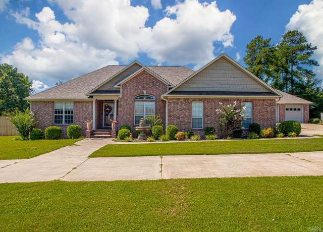 Property at 1627 Lorance, Little Rock, AR 72206, 4 beds, 2 baths