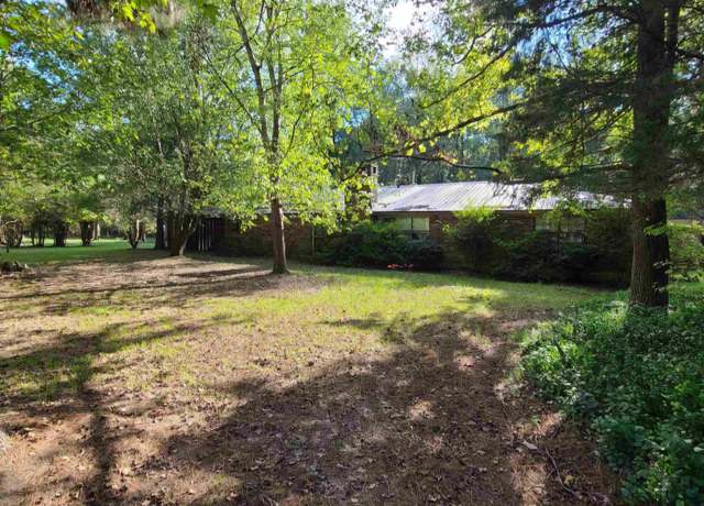 Property at 3417 Highway 35, Monticello, AR 71655, 3 beds, 3 baths