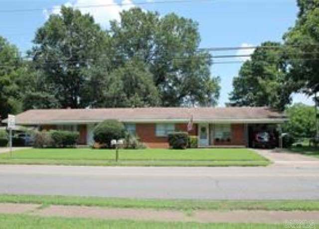 Property at 1116-1118 N Detroit, Russellville, AR 72801, 4 beds, 2.5 baths