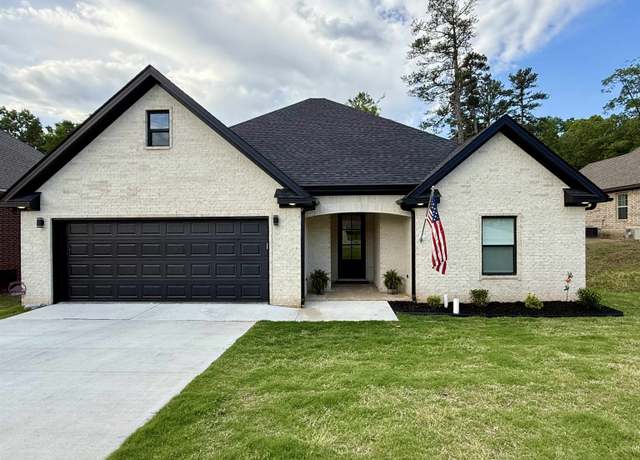 Property at 1395 Sullivan Cir, Jonesboro, AR, 3 beds, 2 baths