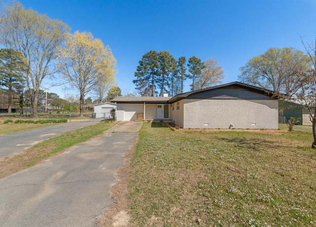 Property at 1200 Quince Hill Rd, Jacksonville, AR, 4 beds, 3 baths
