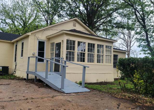 Property at 319 Paul, Lepanto, AR 72354, 3 beds, 2 baths