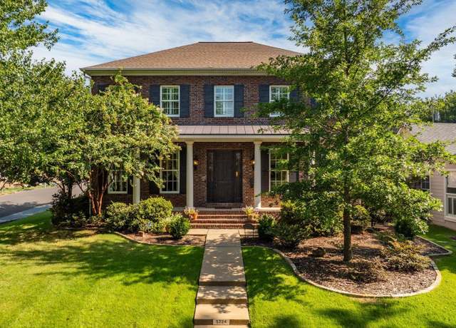 Property at 5724 S Country Club Blvd, Little Rock, AR 72207, 4 beds, 4.5 baths