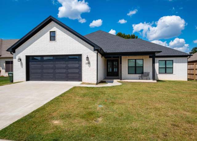 Property at 2342 Holly Hill Dr, Conway, AR 72034, 4 beds, 2 baths