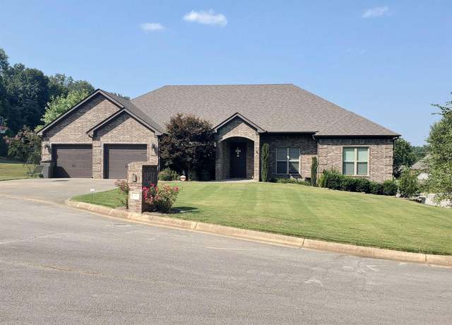 Property at 2 Rushing Cv, Paragould, AR 72450, 3 beds, 2 baths