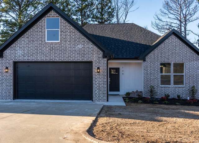 Property at 139 Windcrest Cir, Hot Springs, AR 71913, 3 beds, 2 baths