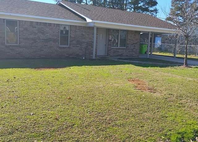 Property at 307 Plantation Dr, Lonoke, AR, 3 beds, 1 bath
