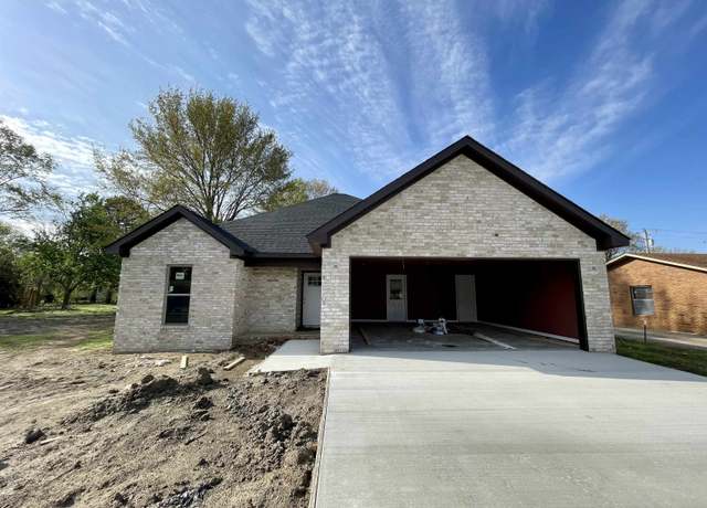 Property at 231 Flossie Dr, Trumann, AR 72472, 3 beds, 2 baths