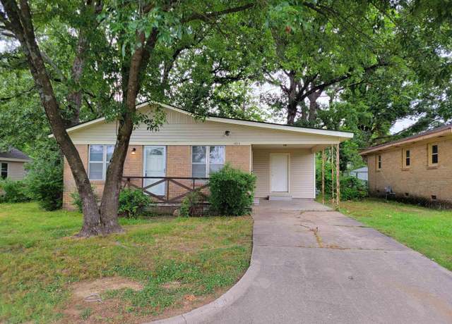 Property at 1404 Frank St, North Little Rock, AR 72114, 4 beds, 1.5 baths