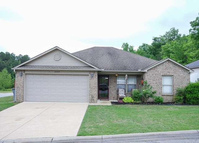 Property at 8009 Shadow Valley Cv, Alexander, AR 72002, 4 beds, 2 baths