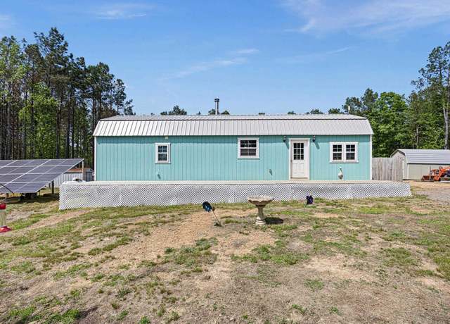 Property at 439 Pine Twist Rd, Russellville, AR 72802, 3 beds, 1 bath