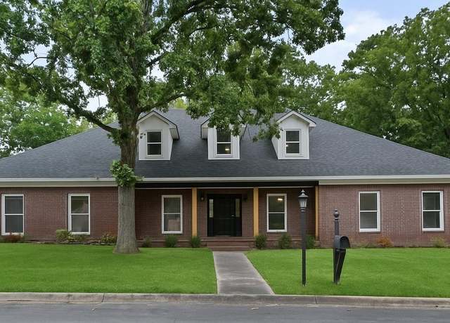 Property at 14 Aberdeen Dr, Little Rock, AR, 5 beds, 4 baths