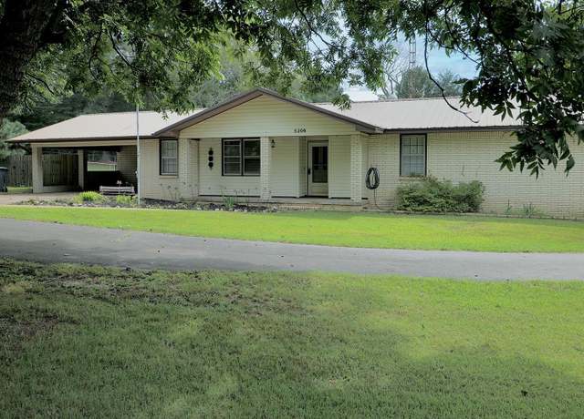Property at 5206 Johnwood, Jonesboro, AR 72404, 3 beds, 2 baths
