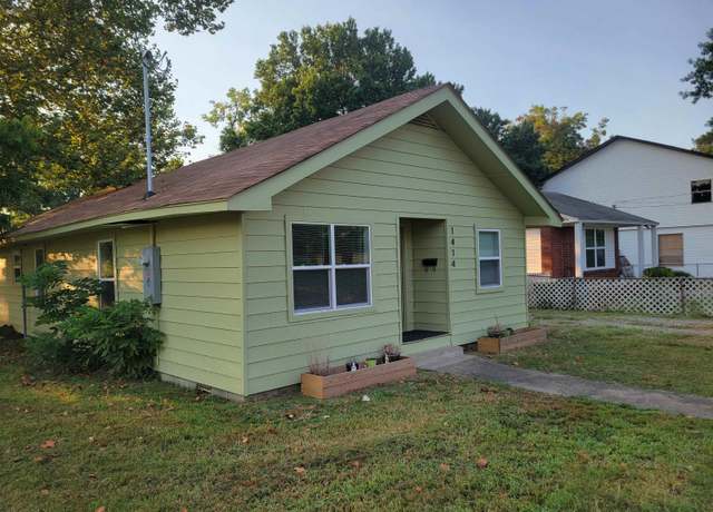 Property at 1414 Vine St, North Little Rock, AR 72114, 2 beds, 2 baths