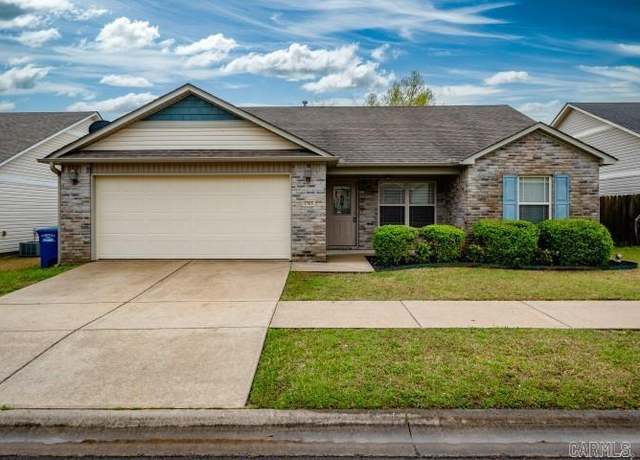 Property at 1705 Sweetspire Dr, Conway, AR 72032, 3 beds, 2 baths