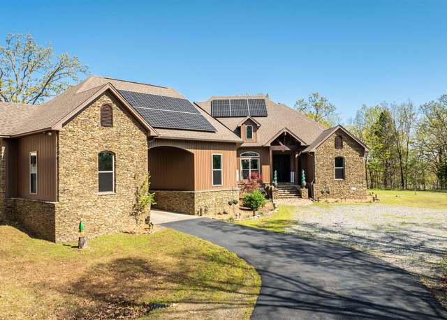 Property at 17 Lipscomb Ln, Conway, AR 72032, 3 beds, 3.5 baths