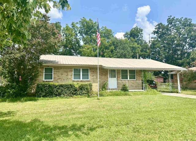 Property at 111 Sneed St, Marked Tree, AR 72365, 3 beds, 1 bath