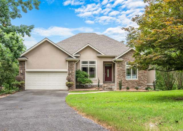 Property at 129 Alaston Pt, Hot Springs, AR 71913, 3 beds, 2.5 baths