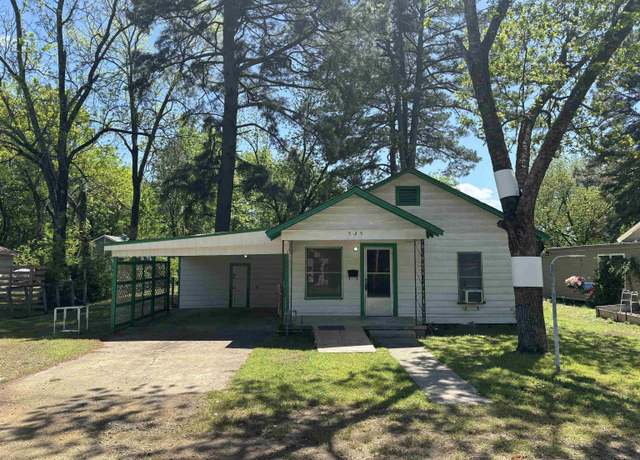 Property at 525 Second St, Conway, AR 72032, 2 beds, 1 bath
