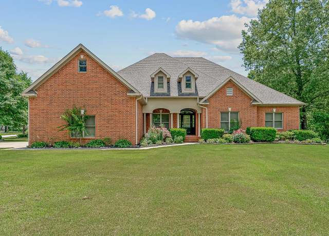 Property at 221 Dunwoody Dr, AR 72404, 4 beds, 4.5 baths
