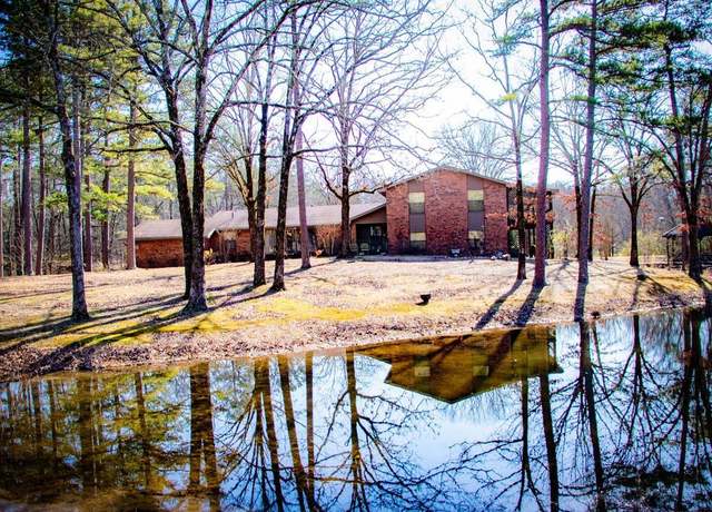 Property at 21211 Denny Rd, Little Rock, AR 72223, 3 beds, 3 baths