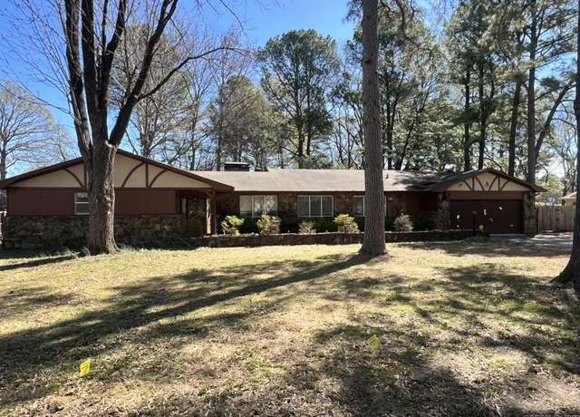Property at 4 Shady Lane Dr, Conway, AR 72034, 4 beds, 2 baths