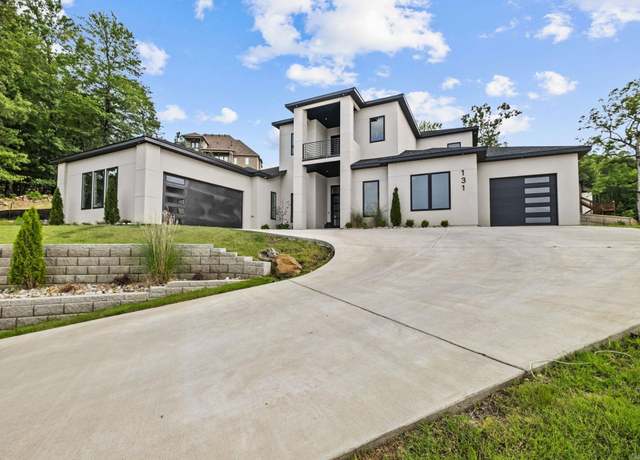Property at 131 Delaware Ln, Maumelle, AR 72113, 6 beds, 5.5 baths