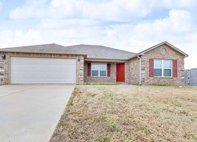 Property at 6601 Ridgemist Cv, North Little Rock, AR 72117, 4 beds, 2 baths