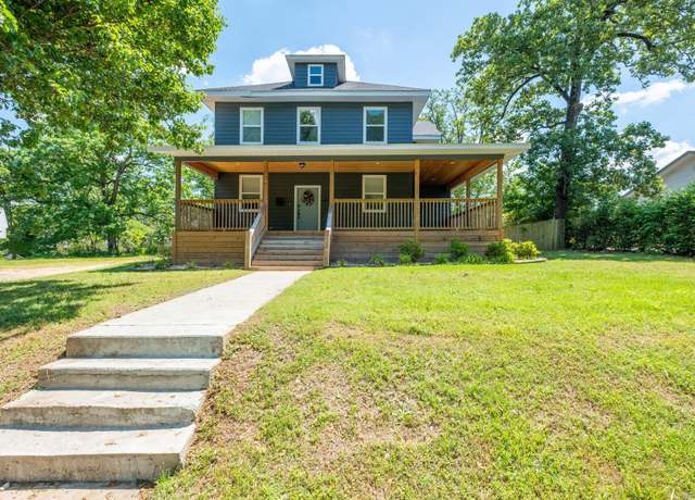 Property at 2103 Wolfe St, Little Rock, AR 72202, 4 beds, 3.5 baths