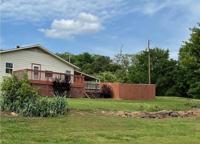Property at 99 Sandtown Rd, Morrilton, AR 72110, 4 beds, 1.5 baths